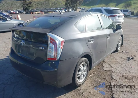 2012 Toyota Prius Two z USA, uszkodzony, nr VIN JTDKN3DU8C5390586